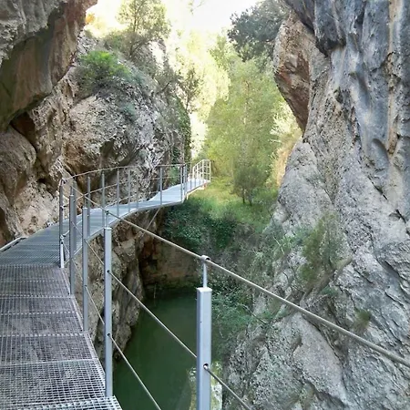 Marquesa De Jarras *