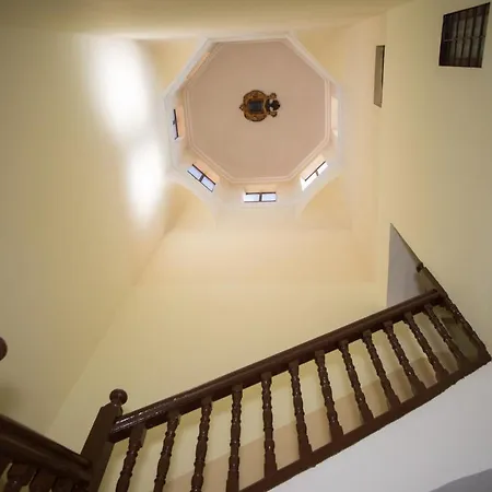 Marquesa De Jarras Apartment